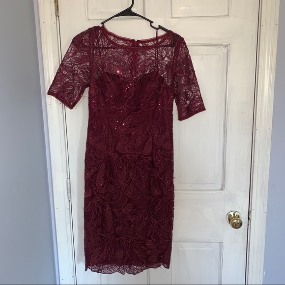 DESIGNER maroon sparkly midi dress - Picture 4 of 6